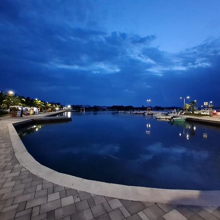 Apartment Mary Sukošan Zewnętrze zdjęcie